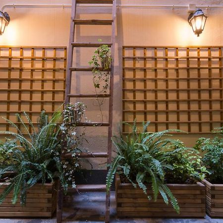 Vintage Loft B In Monastiraki Appartamento Atene Esterno foto