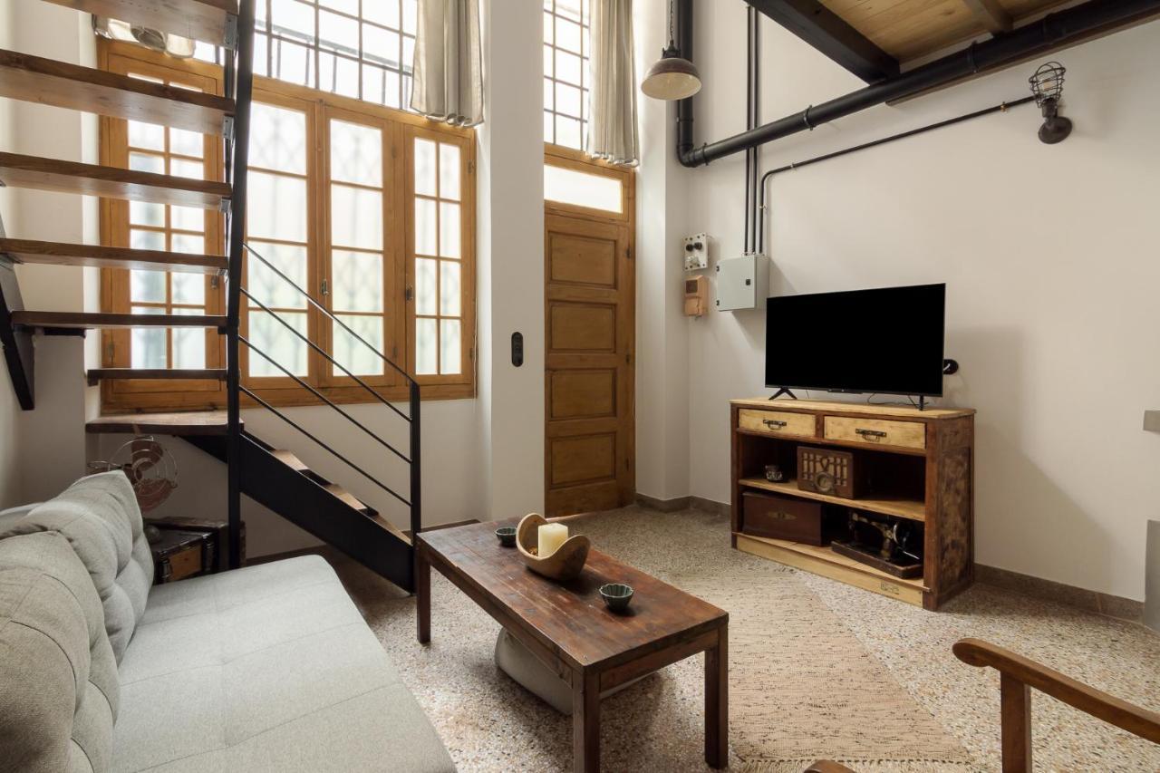 Vintage Loft B In Monastiraki Appartamento Atene Esterno foto